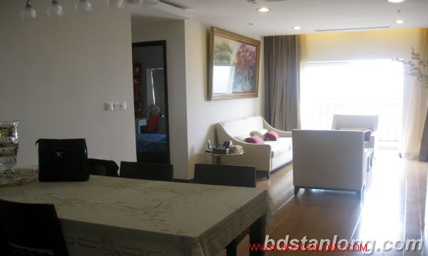 Apartment for rent in Hoa Binh Green building, Ba Dinh, Ha Noi 1