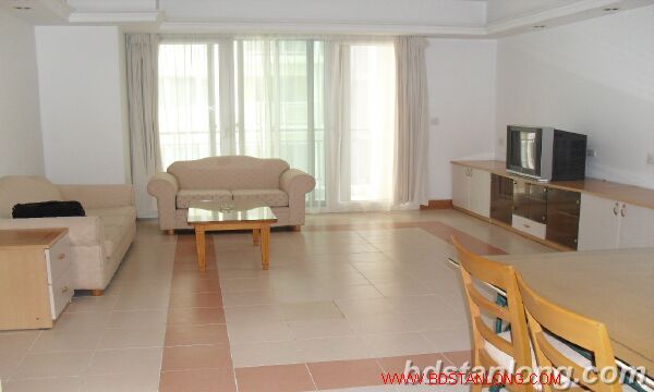 Apartment for rent in Rose Garden tower 6