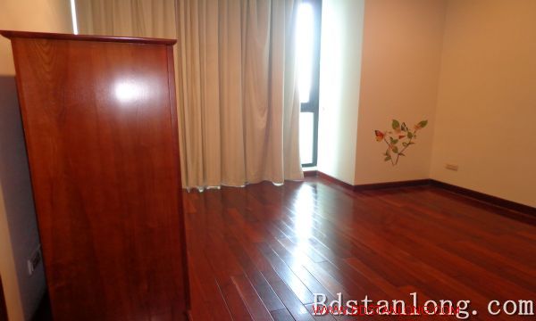 Apartment for rent in Vincom Tower Ba Trieu. 6