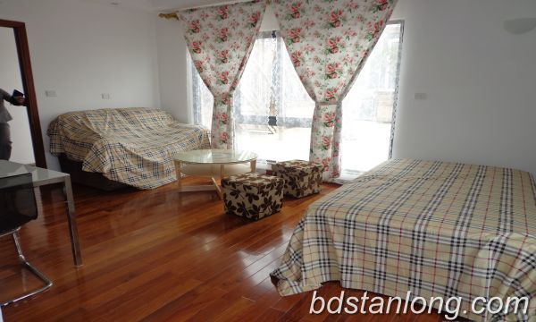 Apartment in Hoan Kiem district for rent