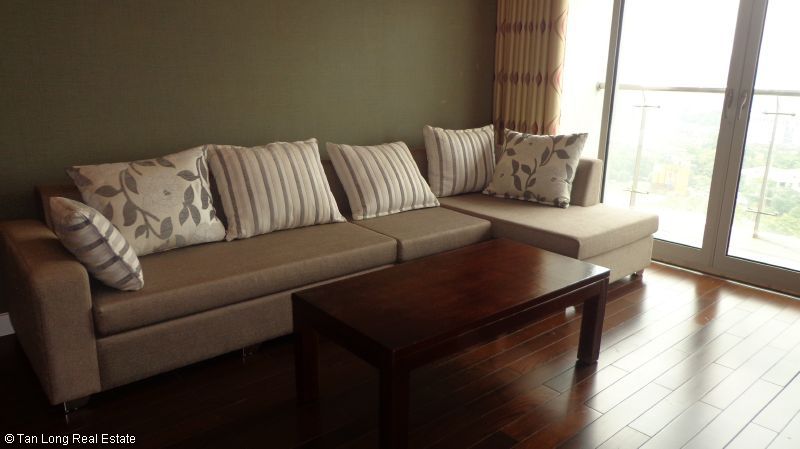 Apartment with 3 bedrooms for rent in Lancaster, Ba Dinh district, Hanoi 2