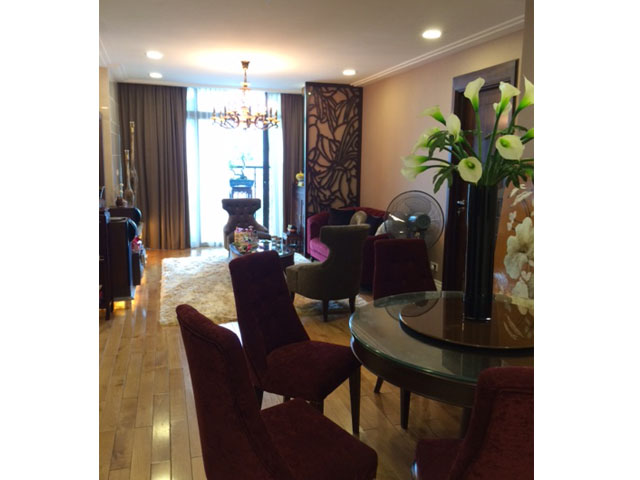 Appealing 2 bedroom apartment to rent in Hoang Thanh Tower, Mai Hac De, Hai Ba Trung, Hanoi