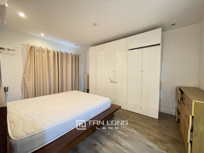 Artistic apartment for rent at G2-G3 Ciputra 9