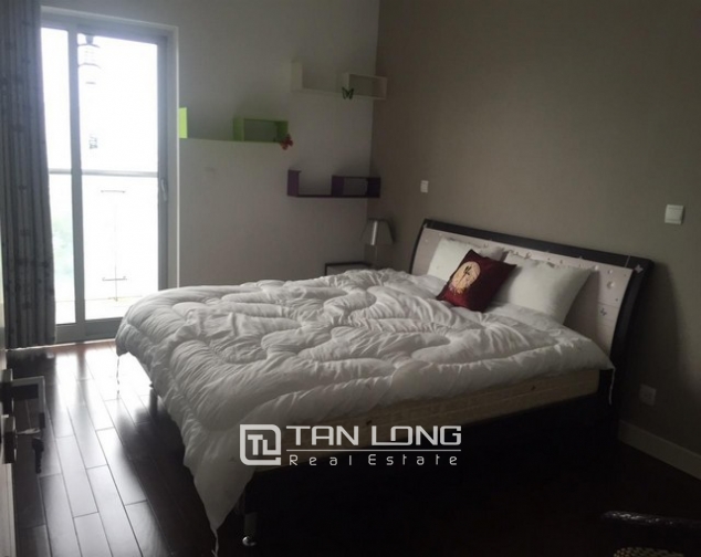Attractive apartment with 3 bedrooms, 2 bathrooms for lease in Lancaster Hanoi 3