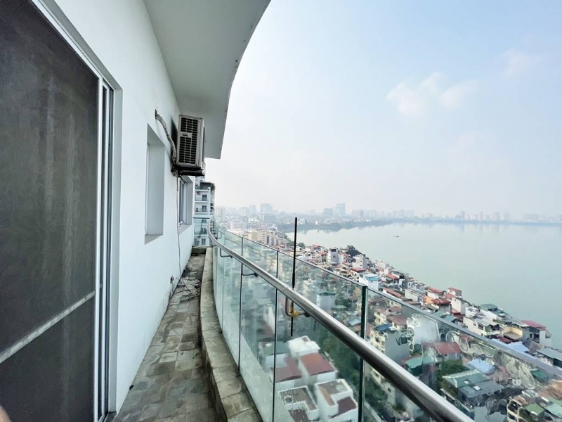 Awesome lakeview apartment for rent in Golden Westlake 39