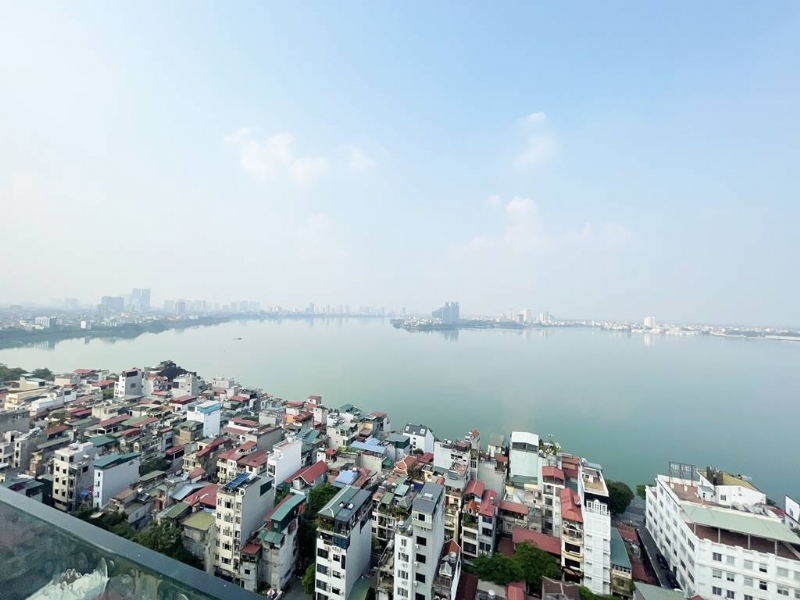 Awesome lakeview apartment for rent in Golden Westlake 43