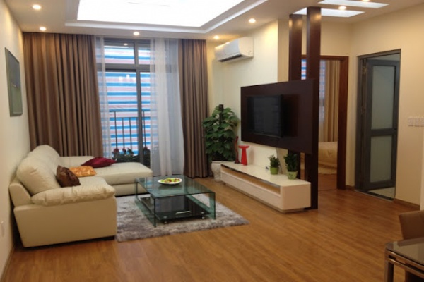 Bac Linh Dam apartment for rent. Super nice wooden floor, 2 air-conditioners