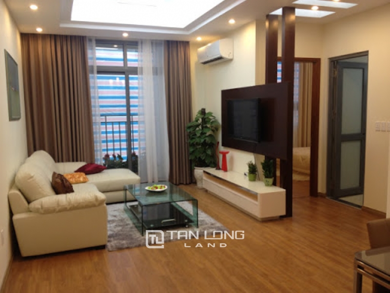 Bac Linh Dam apartment for rent. Super nice wooden floor, 2 air-conditioners 1