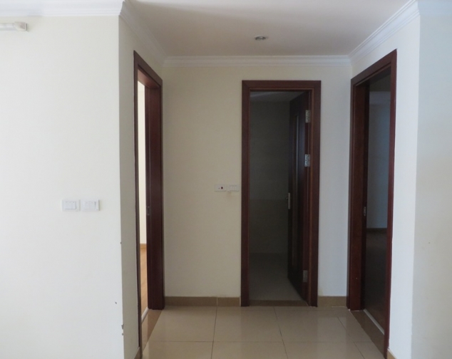 Basic furniture apartment for rent in Green Park Tower, Cau Giay, Hanoi 4