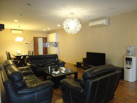  Beatiful apartment for rent N05 Trung hoa nhan chinh 167sqm2