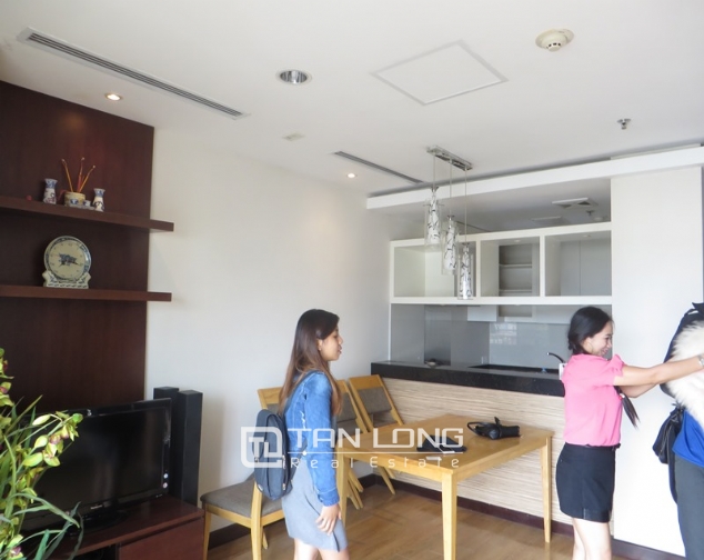 Beautiful 2 bedroom apartment for lease in Hoa Binh Green, Ba Dinh district 2