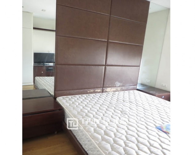 Beautiful 2 bedroom apartment for lease in Hoa Binh Green, Ba Dinh district 5
