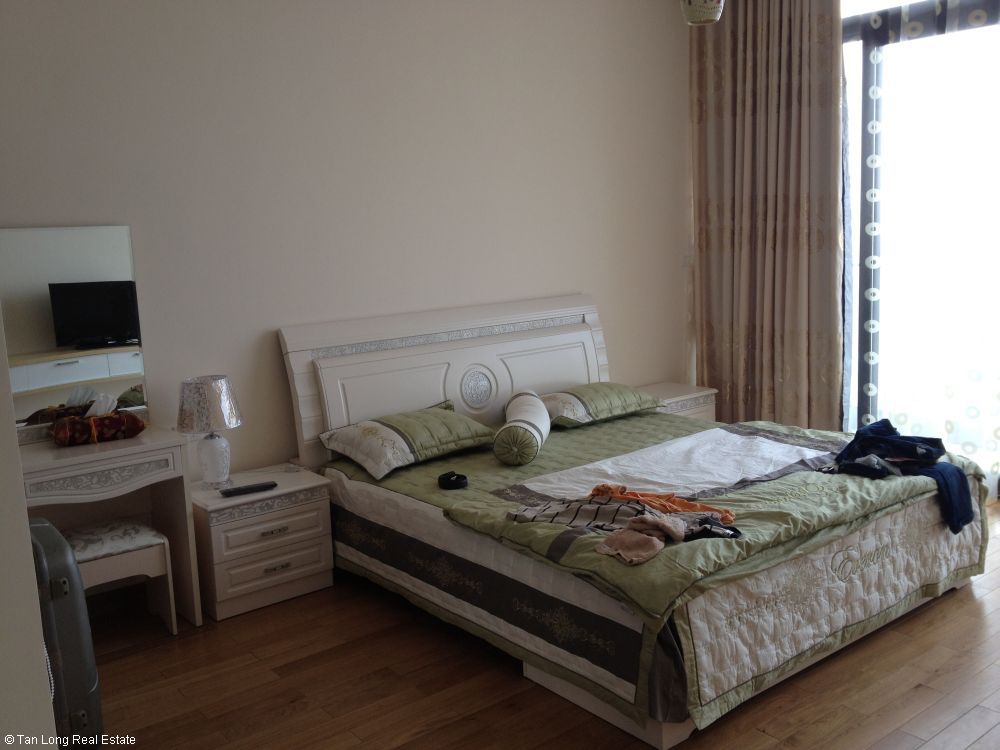 Beautiful 2 bedroom apartment for rent in Dolphin Plaza, Pham Hung ward, Nam Tu Liem district, Hanoi 6