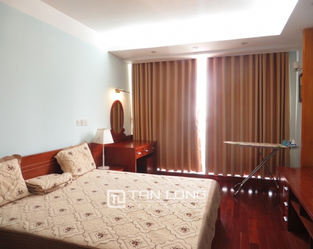 Beautiful 2 bedroom apartment with stylish design in C2 Mandarin Garden for rent 7