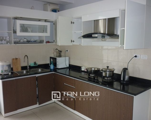 Beautiful 4 bedroom apartment in Star Tower to rent, view to the city 4