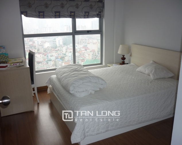 Beautiful 4 bedroom apartment in Star Tower to rent, view to the city 5