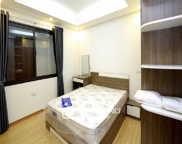 Beautiful 4-bedroom house for rent in 124 Au Co Str, Tay Ho Distr 3