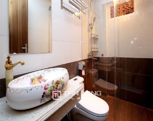 Beautiful 4-bedroom house for rent in 124 Au Co Str, Tay Ho Distr 7