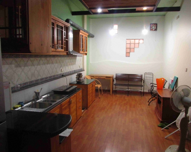 Beautiful and spacious house for rent in Hue alley with 5 floors fully furnished covering 350m2 land using. 6