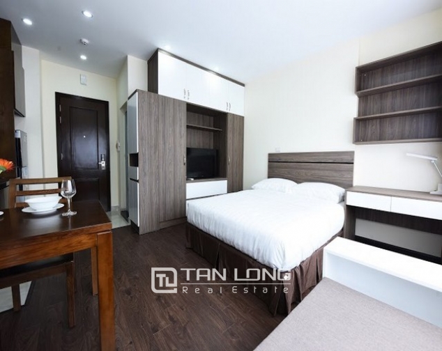 Beautiful apartment for rent in Indochina Plaza, Cau Giay dist, Hanoi 5