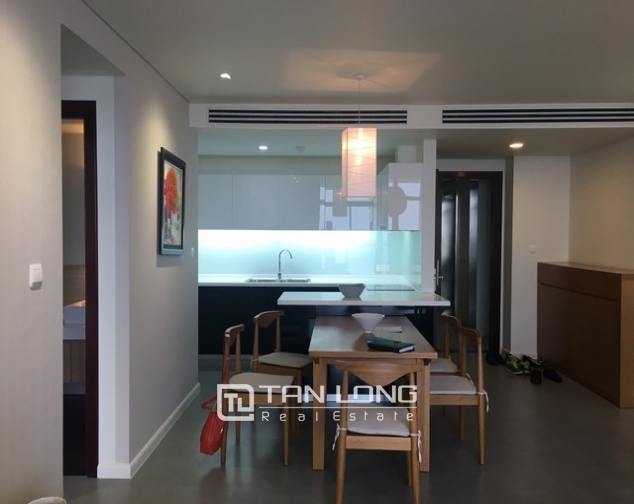 Beautiful apartment in Water Mark in Lac Long Quan street, for lease in Hanoi 3