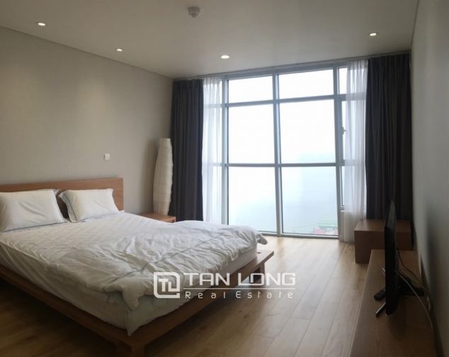 Beautiful apartment in Water Mark in Lac Long Quan street, for lease in Hanoi 7
