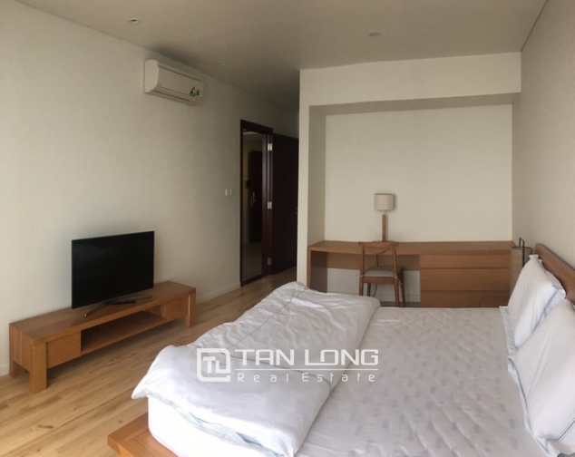 Beautiful apartment in Water Mark in Lac Long Quan street, for lease in Hanoi 8