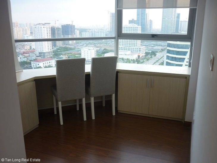 Beautiful apartment with 3 bedrooms for sale in Star Tower, Cau Giay, Hanoi 8