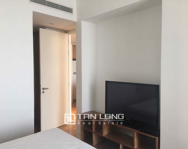 Beautiful  apartments in Indochina, West  tower, Cau Giay district, Hanoi for rent 4