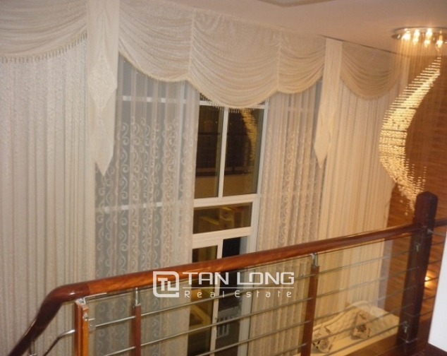 Beautiful penhouse in p2, ciputra, Tay Ho, Hanoi for lease 6