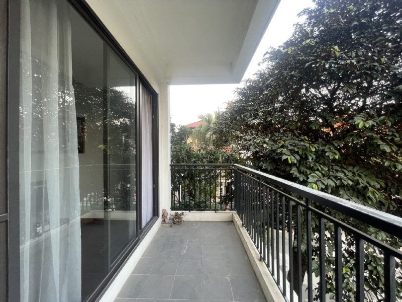 Big balcony serviced apartment for rent in To Ngoc Van St Tay Ho 4