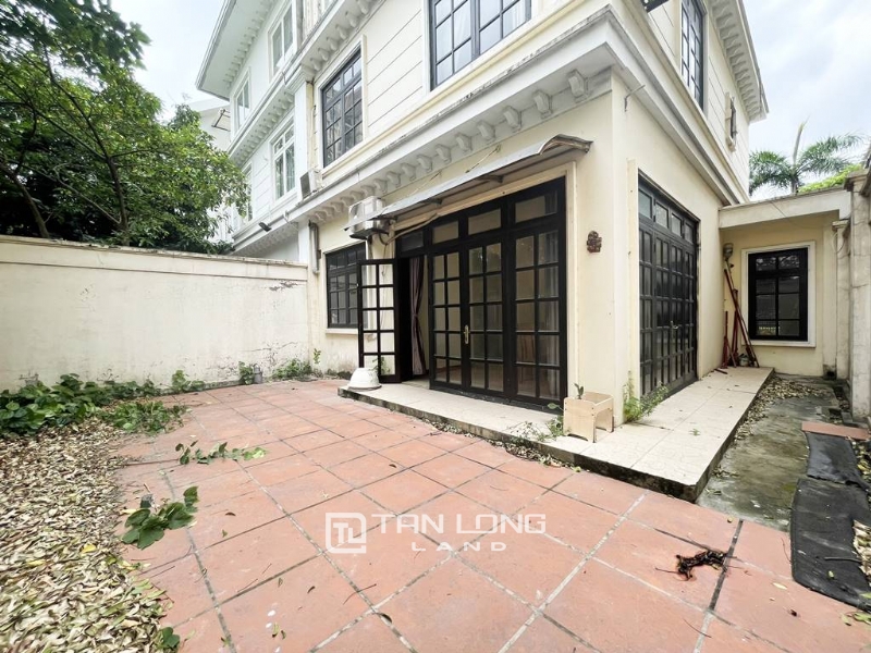 Big garden villa for rent in G Ciputra - 2 mins to UNIS Hanoi 36