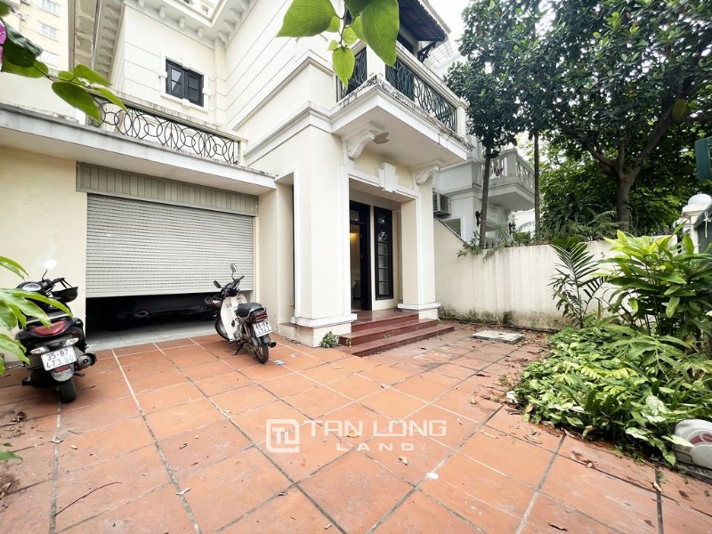 Big garden villa for rent in G Ciputra - 2 mins to UNIS Hanoi 2