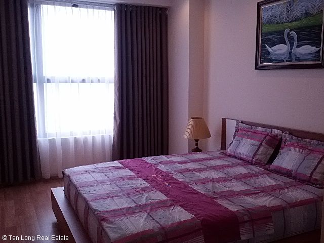 Brand new 2 bedroom apartment for rent in Star City Le Van Luong street. 4
