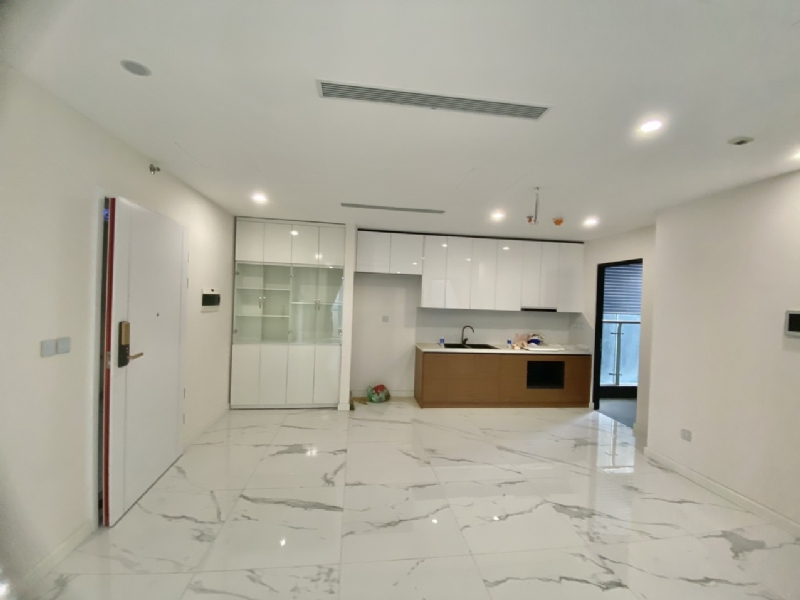 Brand new 3 bedroom apartment hight floor for rent in S4 Tower Sunshine city 2