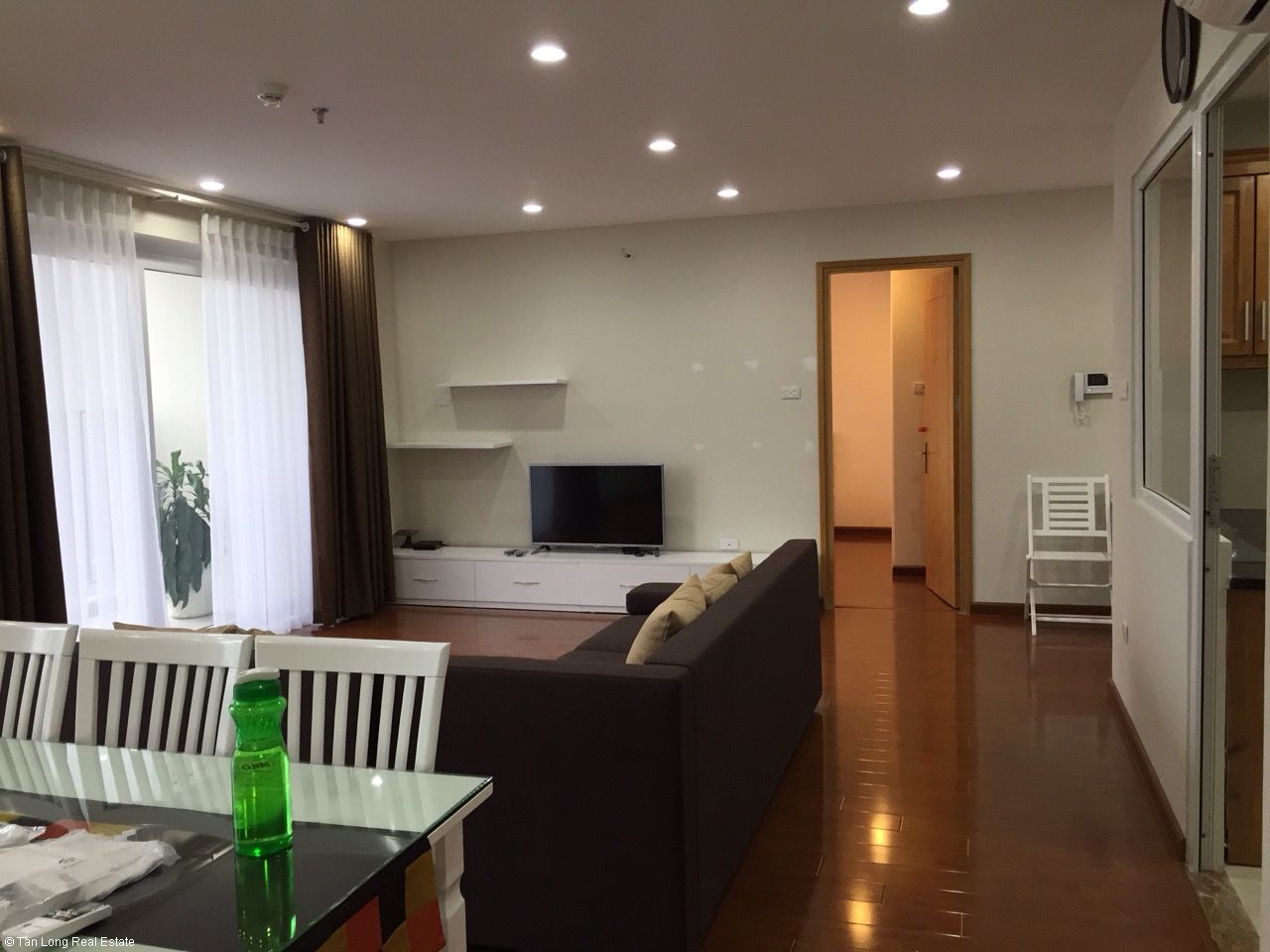 Brand new 3 bedroom furnished apartment in N04 building for rent on Hoang Dao Thuy street, Trung Hoa Nhan Chinh, Cau Giay 2