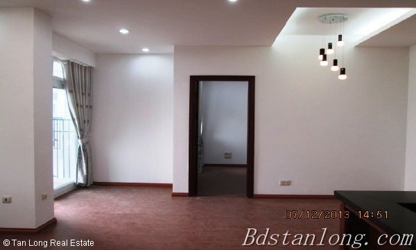 Brand-new apartment for rent in Trung Yen Plaza Hanoi 8
