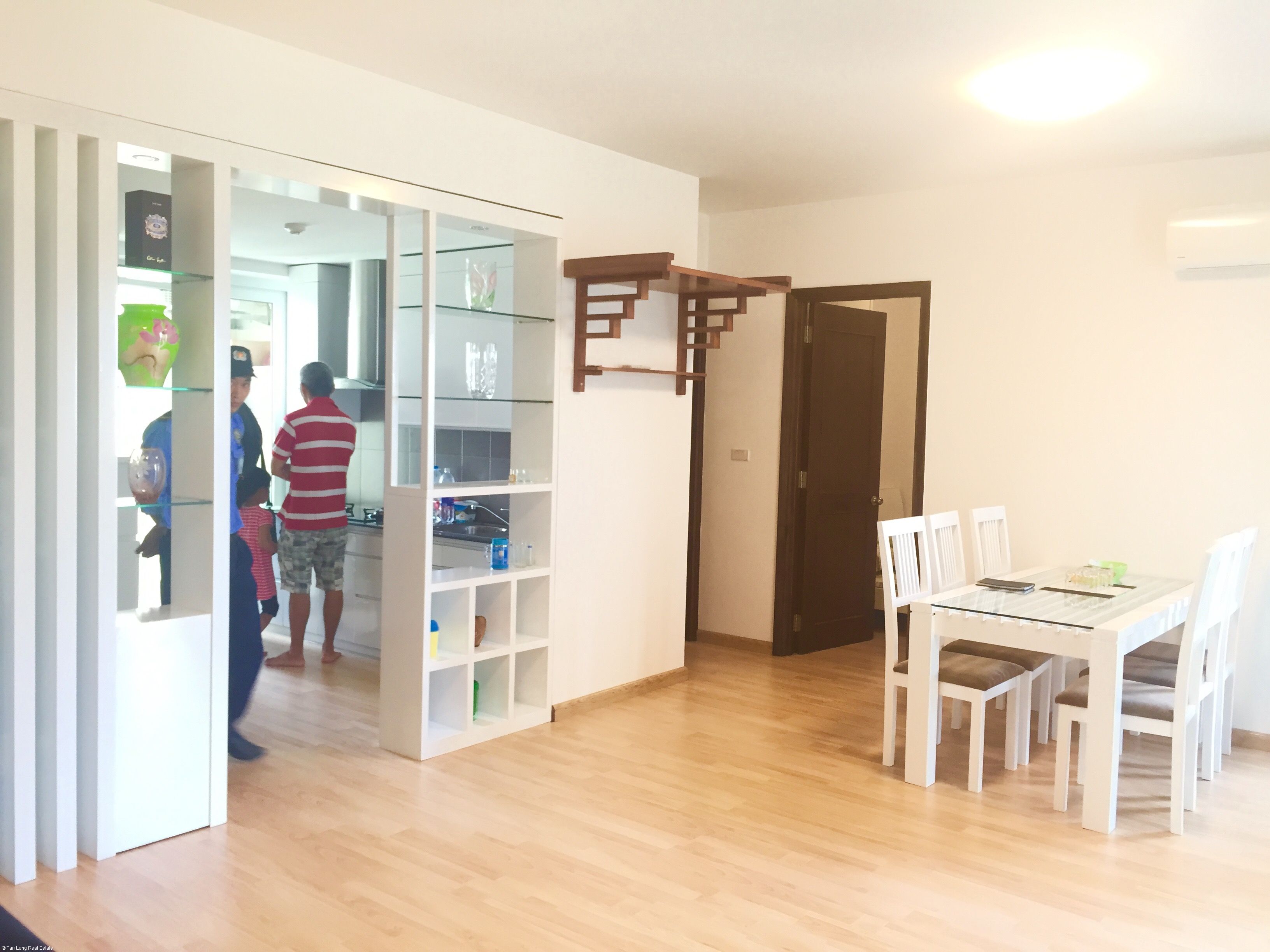Bright 2 bedroom apartment for rent in Palm Forest, Ecopark, Hanoi 1