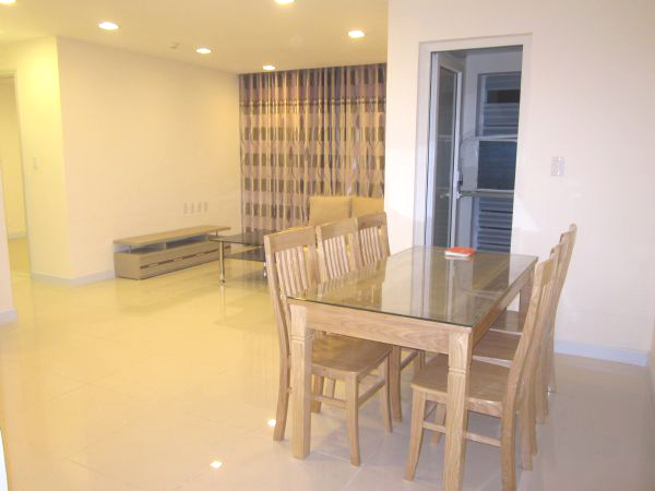 Bright 3 bedroom apartment for rent in Richland Southern, Cau Giay dist, Hanoi
