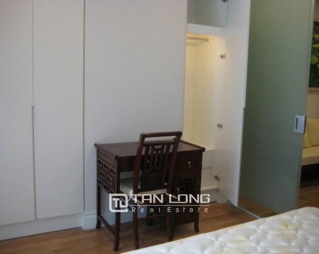 Bright apartment for rent in Hoang Thanh Tower with 1 bedroom 9