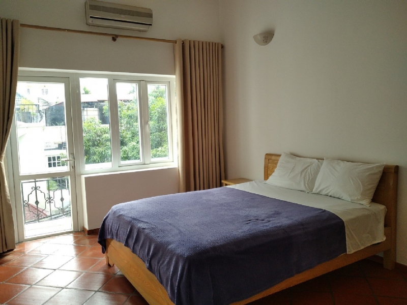 Bright apartment for rent in Tay Ho 12