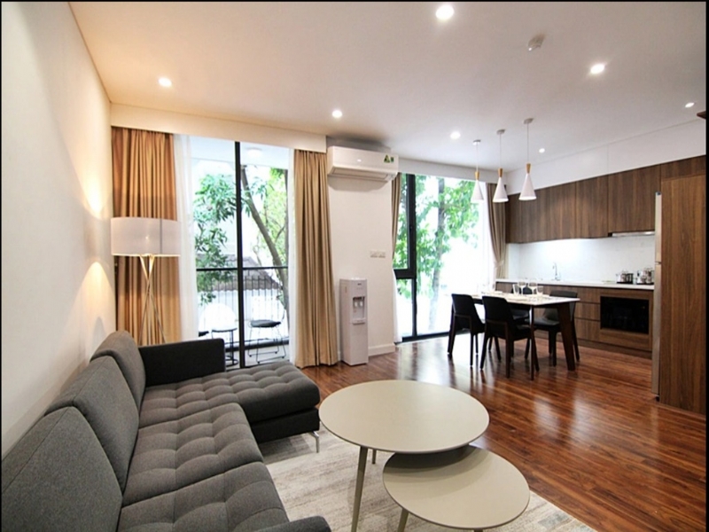 Bright serviced apartment for rent on Tay Ho St 1