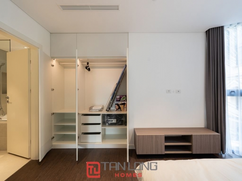 Brilliant and Westlake view 2 bedrooms apartment to rent in To Ngoc Van street 19