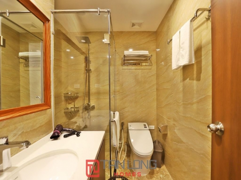 Charming well 02 bedroom apartment for rent in Tay Ho street 11