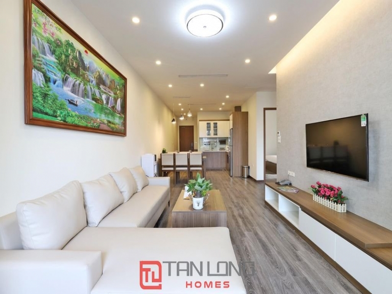 Charming well 02 bedroom apartment for rent in Tay Ho street 8