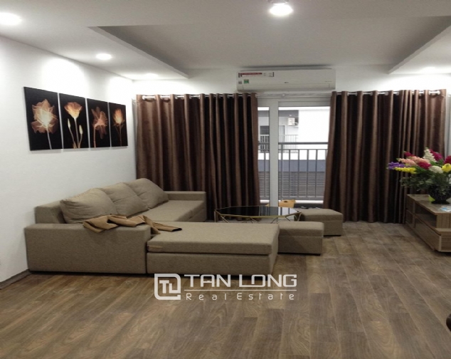 Cheap apartment for rent with 3 bedrooms in Diploma Corp, Xuan Tao street, Tay Ho district! 3
