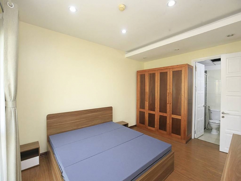 Cheap apartment G2 Ciputra for rent for fully furnished 10