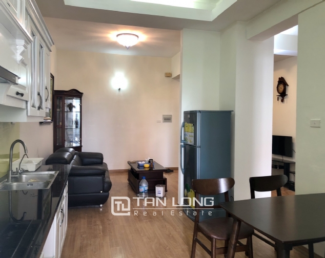 Cheap price apartment for rent in Hoang Quoc Viet street, Cau Giay district! 5