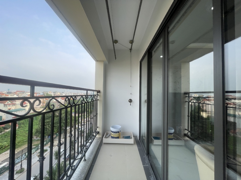 City view 02 bedroom apartment in D’Le Roi Soilei 59 Xuan Dieu street for lease. 8