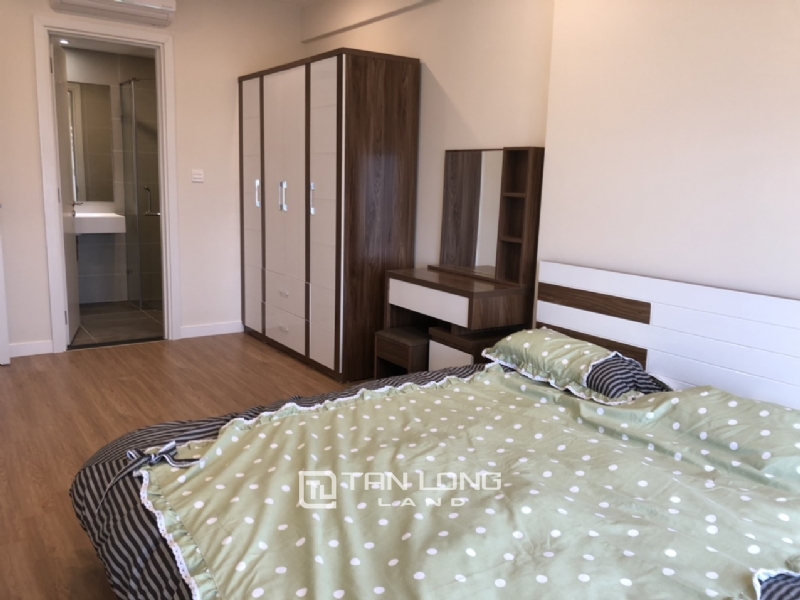 City view 2BR apartment for rent in Kosmo Tay Ho, Hanoi 12